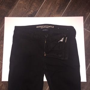 american eagle black stretchy skinny jean